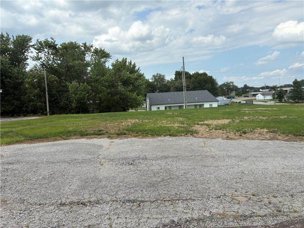 343 4th Street - Photo 1