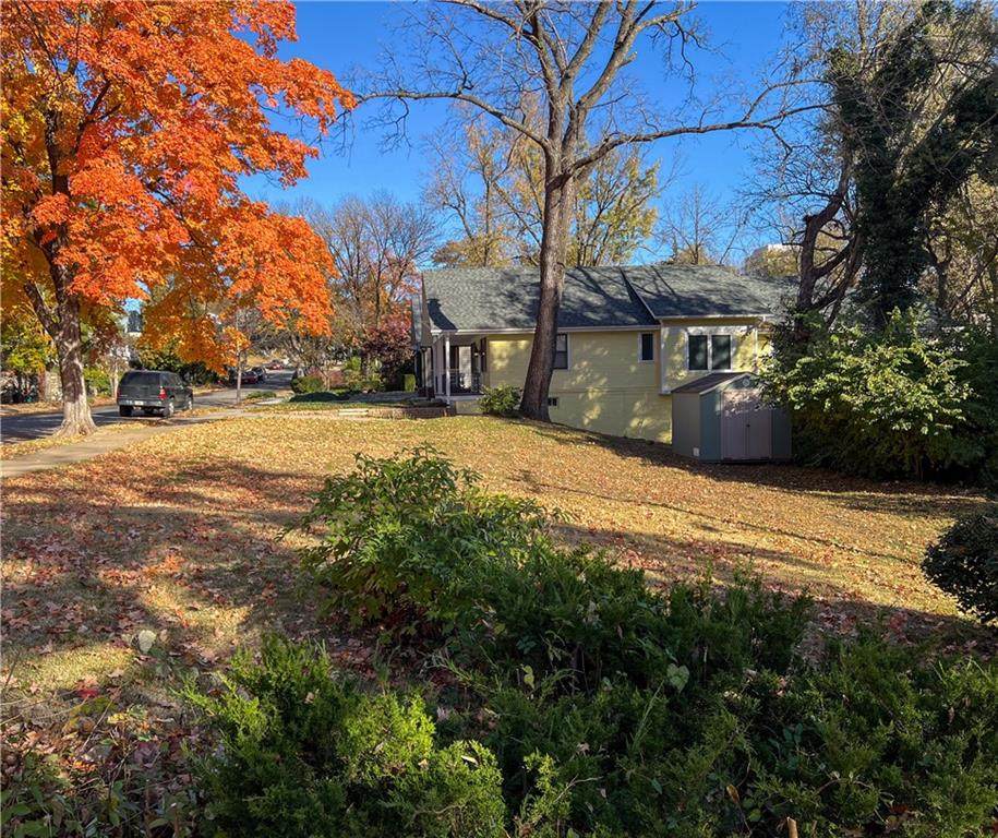 1118 48th Street - Photo 1