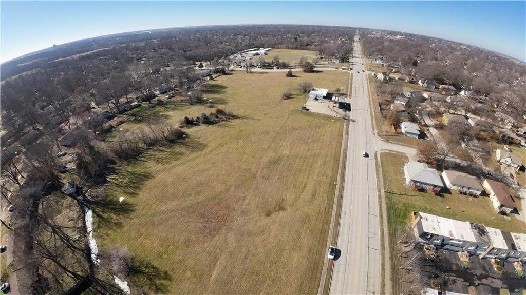 7905 High Grove Road - Photo 1