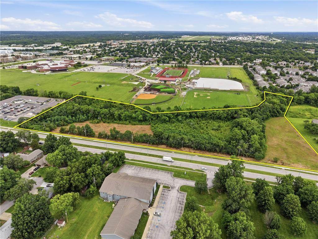 E Chipman Road - Photo 1