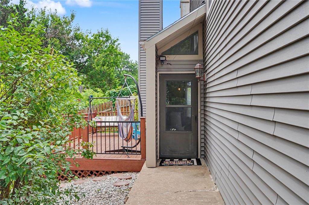 118 Glenview Drive - Photo 1