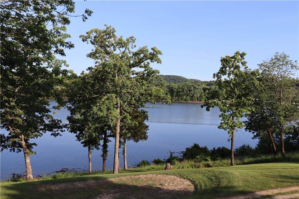 https://bt-photos.global.ssl.fastly.net/heartland/orig_boomver_1_2628480-1.jpg