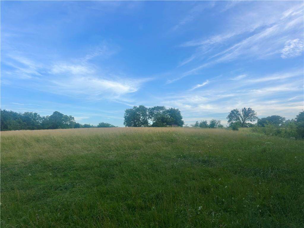 45101 N Highway - Photo 1