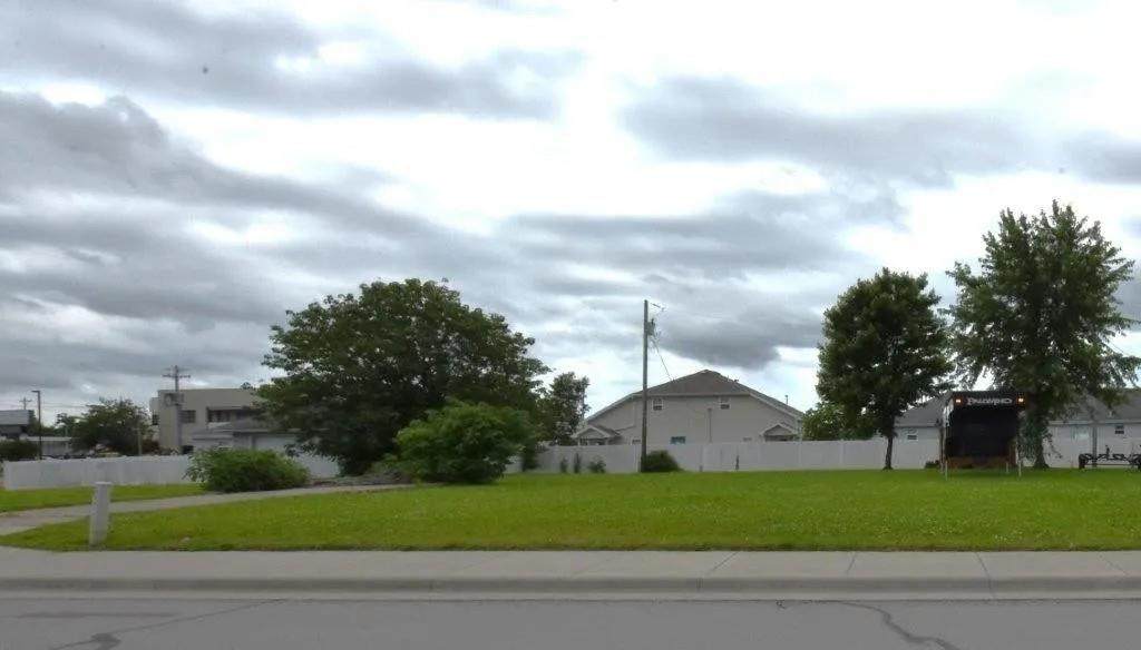 2908 22nd Street - Photo 1