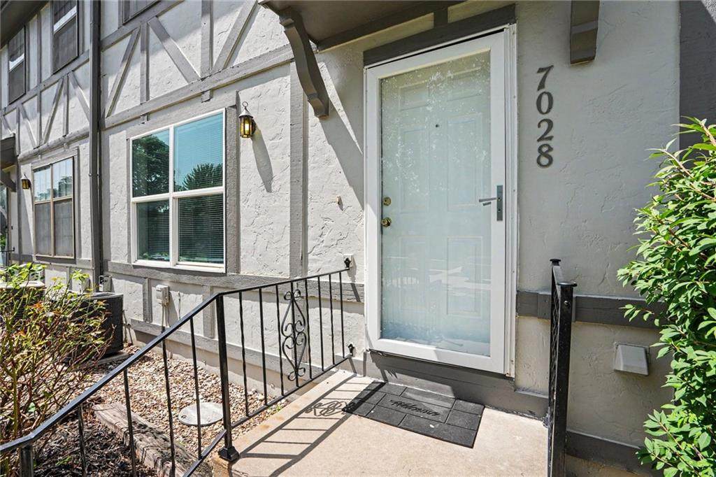 7028 Fisk Court - Photo 1