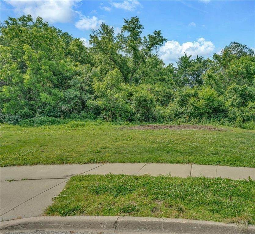 903 Anna Tappan Way - Photo 1