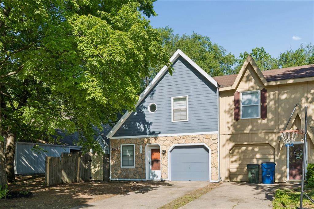 303 Northwood Lane - Photo 1