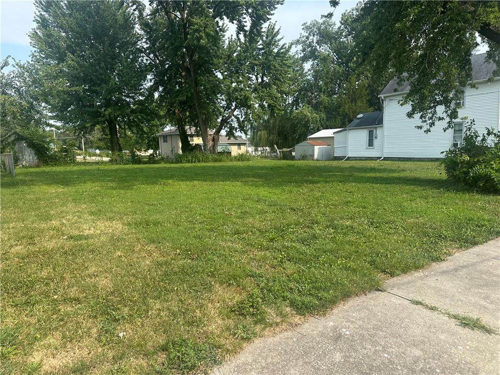 903 Woodward Street - Photo 1