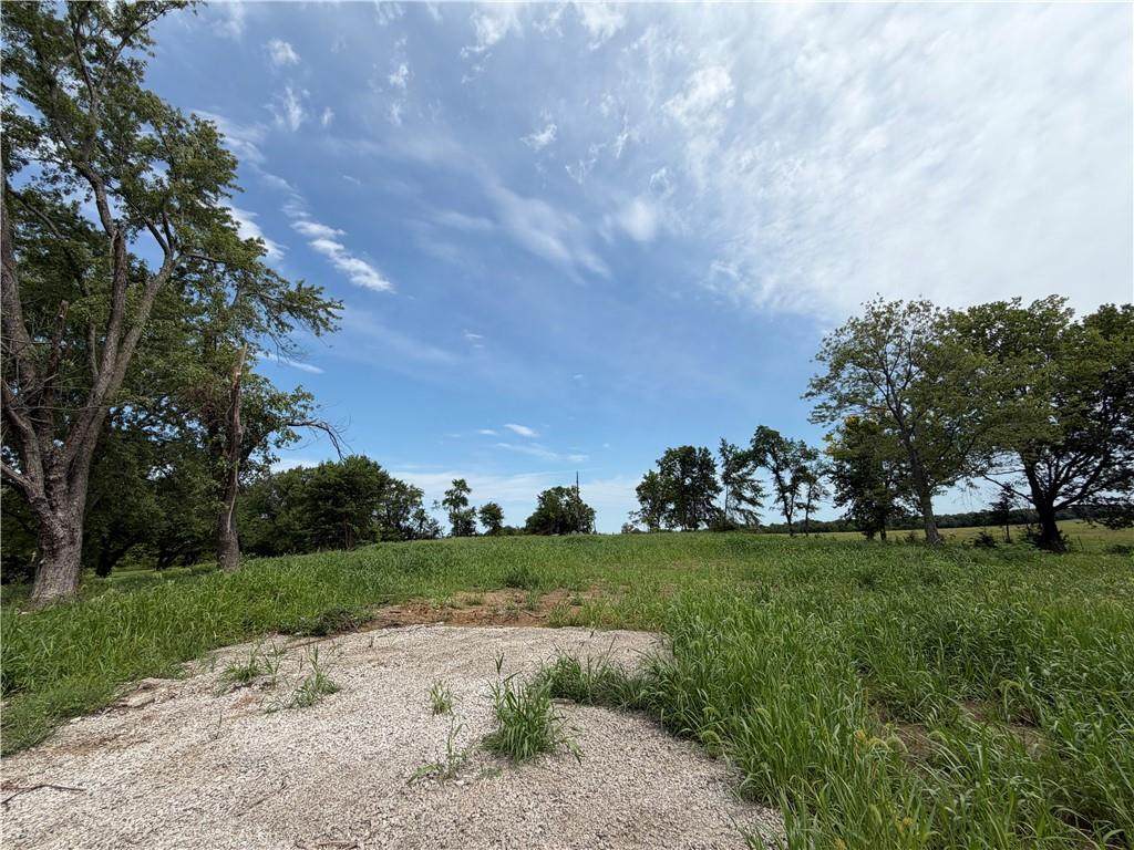 7169 Newton Road - Photo 1