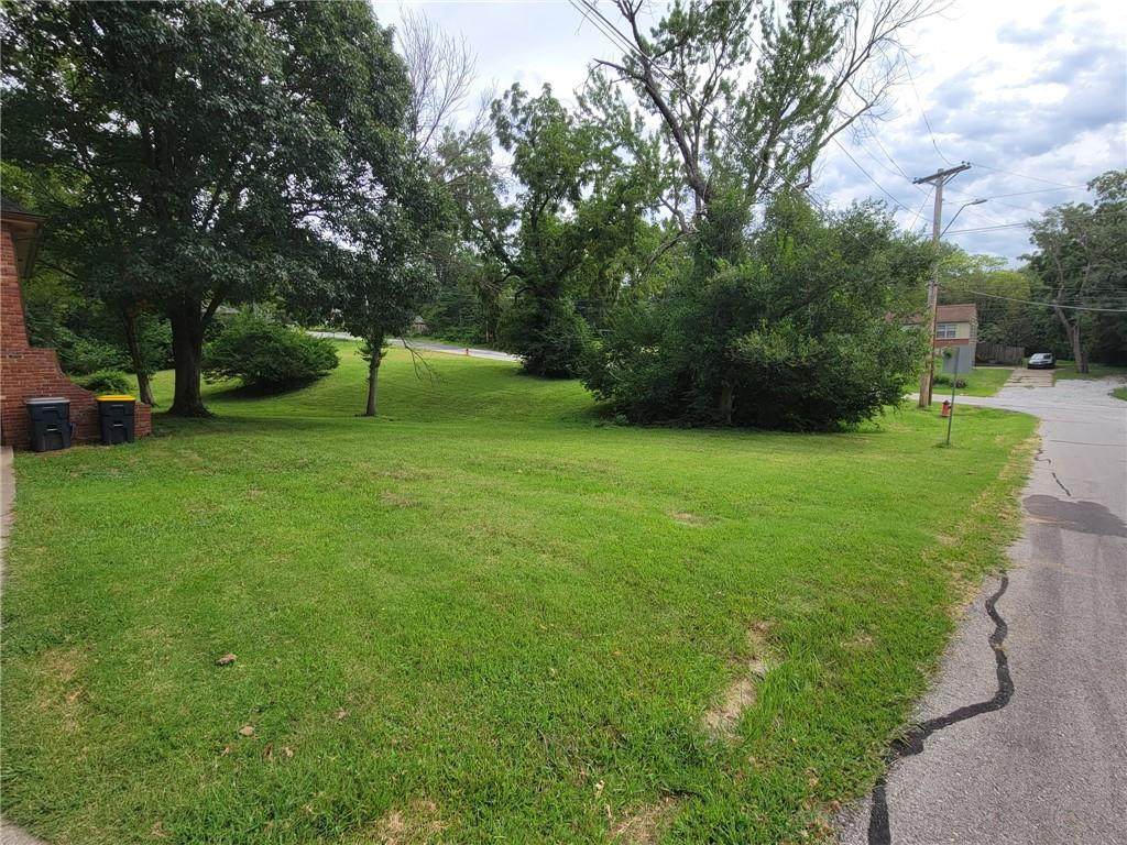 8132 74th Street - Photo 1