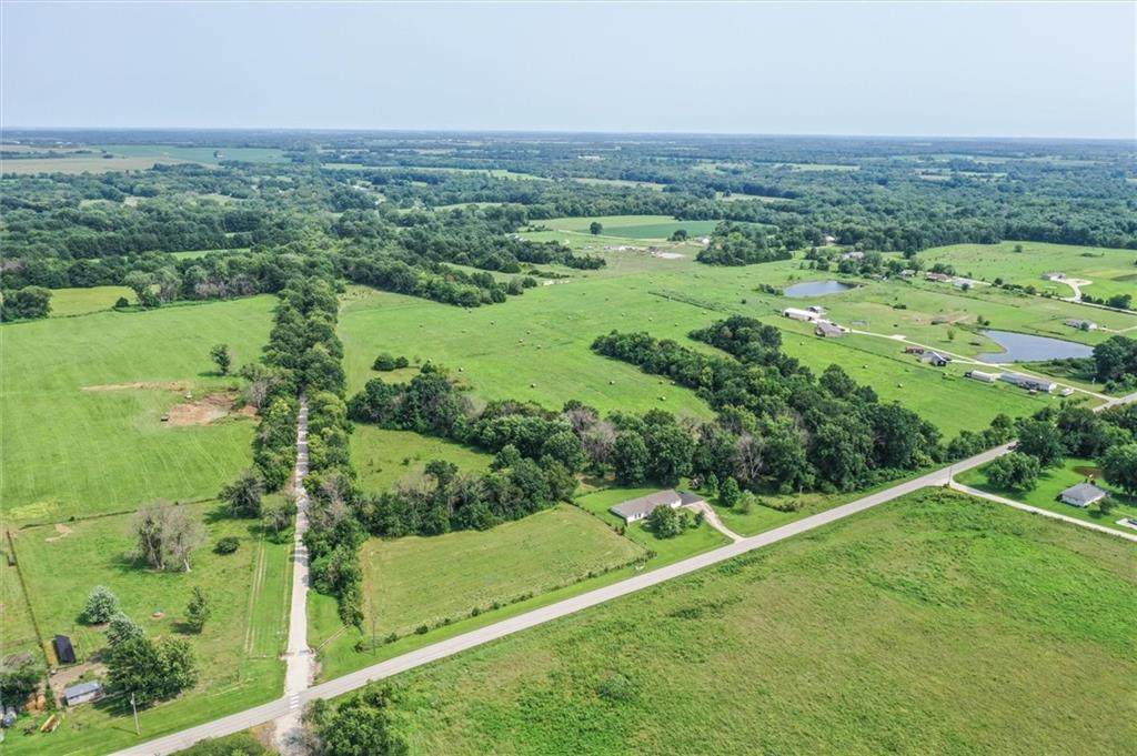 https://bt-photos.global.ssl.fastly.net/heartland/orig_boomver_1_2636882-1.jpg