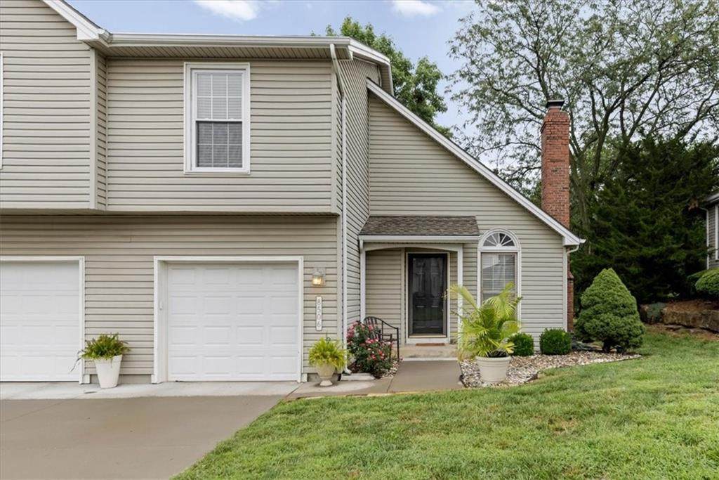 8506 109th Terrace - Photo 1