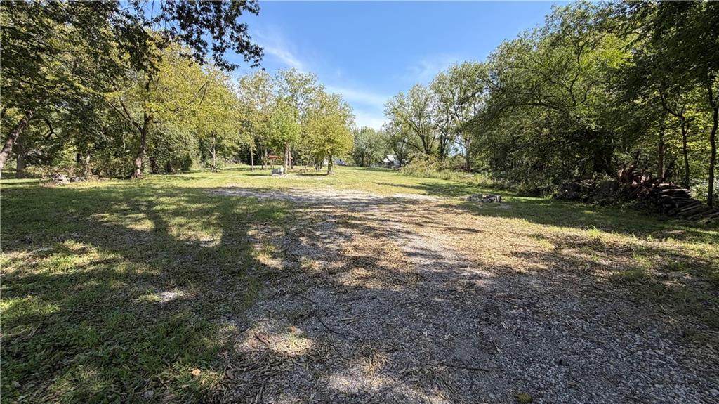 3001 42nd Street - Photo 1