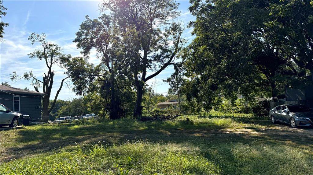 1536 49th Street - Photo 1