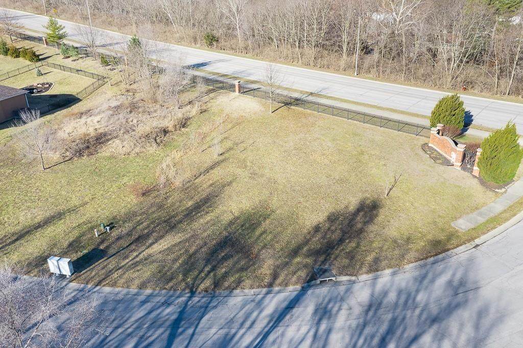 1933-1937 Edgewood Drive - Photo 1