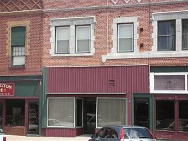 105 Lexington Street - Photo 1