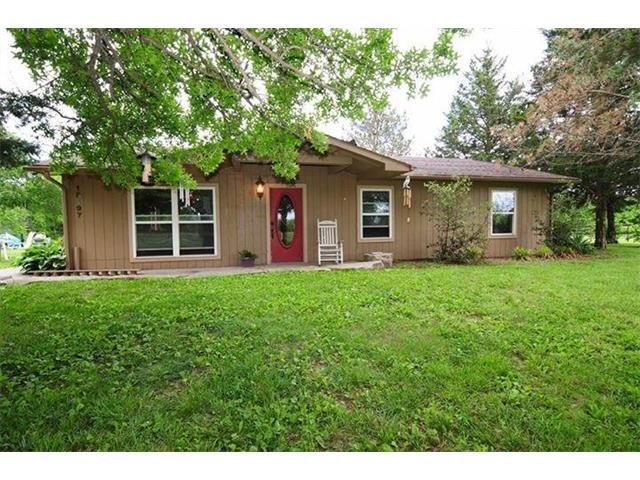18497 Trego Road - Photo 1