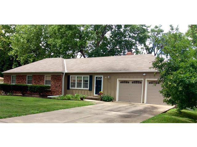 11800 Drury Avenue - Photo 1