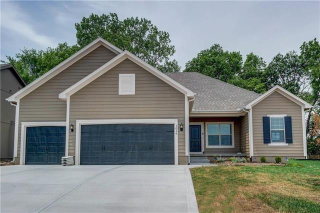 1016 Copperwood Drive - Photo 1