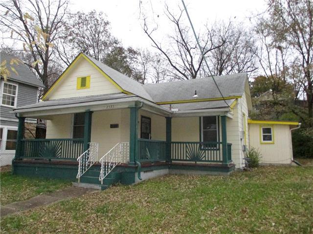2535 Brighton Avenue - Photo 1