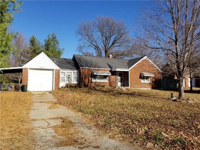 3317 Blue Ridge Boulevard - Photo 1