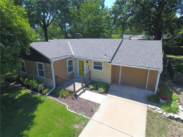 7420 Cherokee Drive - Photo 1