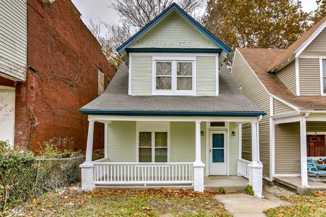 2942 Wabash Avenue - Photo 1