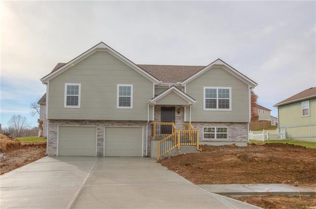 501 179th Terrace - Photo 1