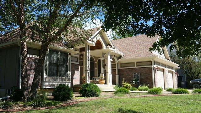 2606 Ridgewood Road - Photo 1