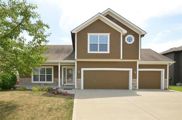 4605 105th Street - Photo 1