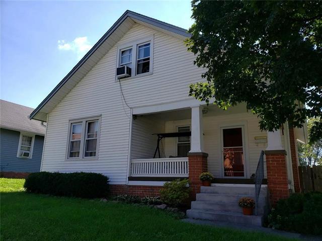 2520 Sylvanie Street - Photo 1