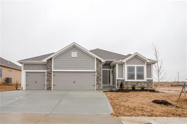13685 75th Street - Photo 1