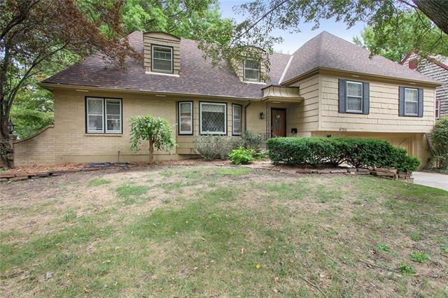 9733 Walmer Street - Photo 1