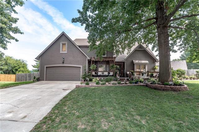 1005 Greenridge Drive - Photo 1