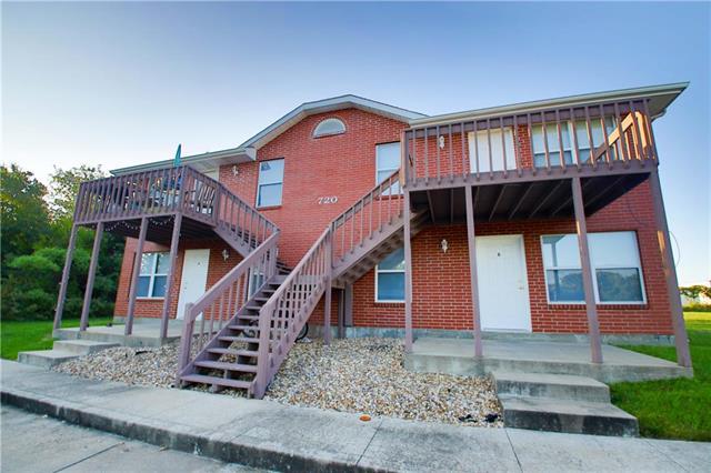718 Cedar Drive - Photo 1