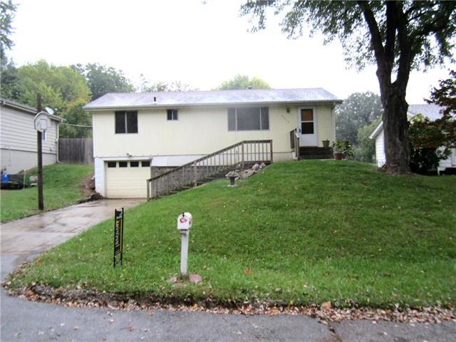 4417 Walrond Avenue - Photo 1