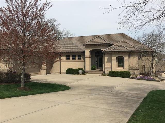 138 Shore Drive - Photo 1