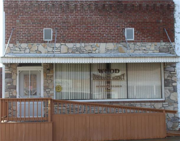 208 Pine Street - Photo 1