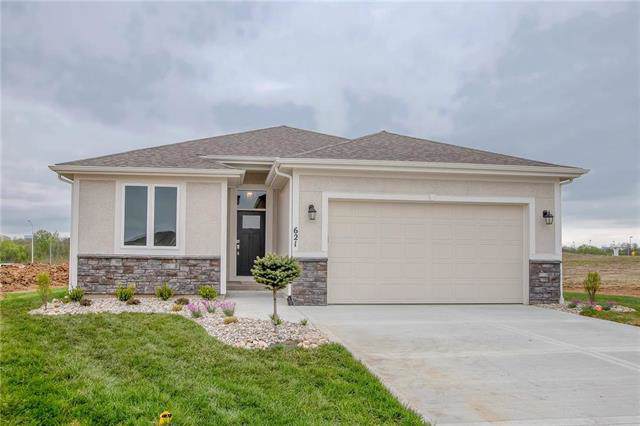 525 110th Street - Photo 1