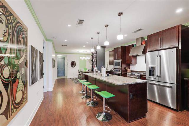4528 Belleview Avenue - Photo 1