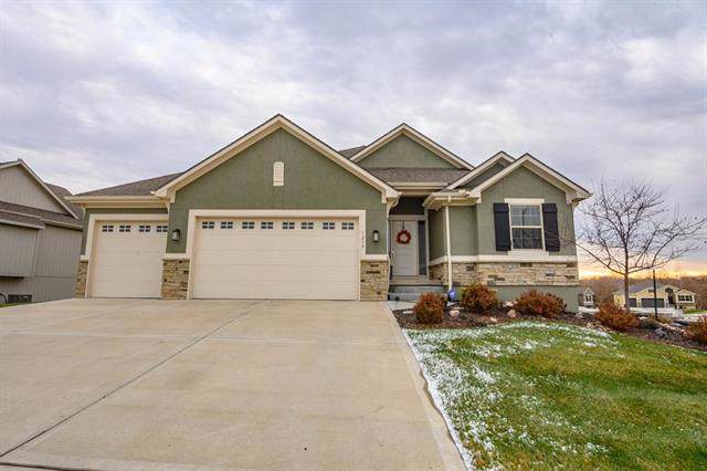 1219 Buckingham Court - Photo 1