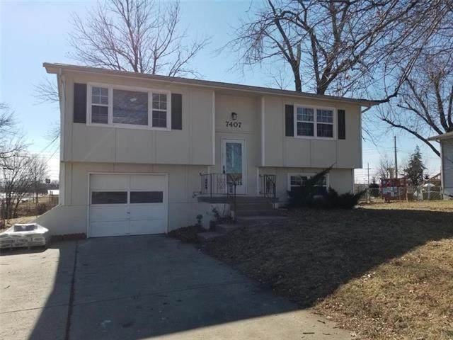 7407 84TH Terrace - Photo 1