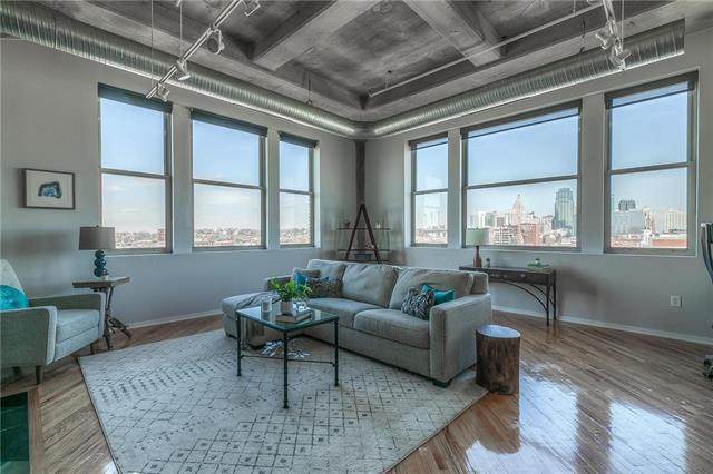 2107 Grand Avenue - Photo 1