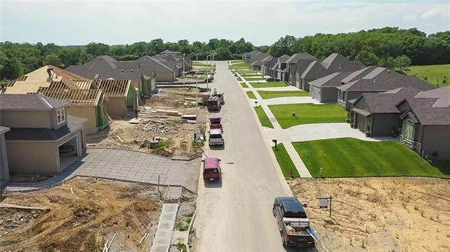 2707 92nd Street - Photo 1