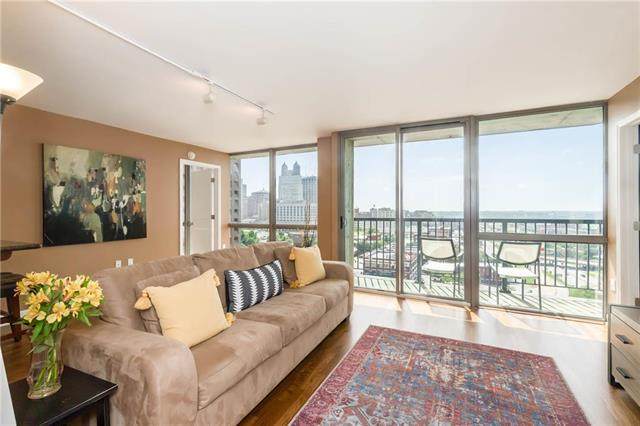 600 Admiral Boulevard - Photo 1