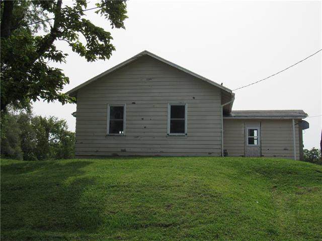 1724 County Line Road - Photo 1
