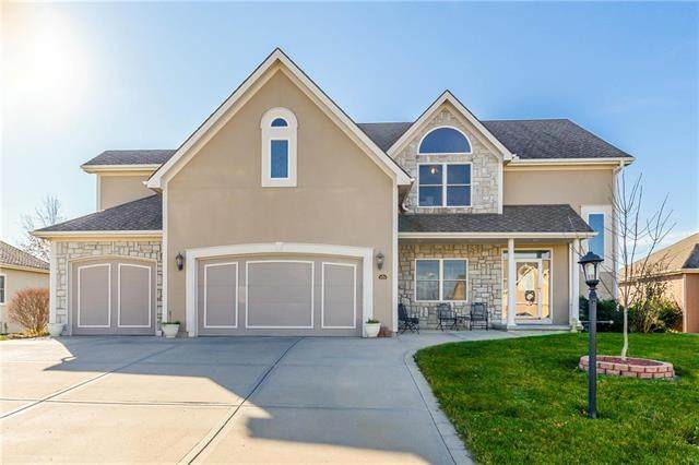 2103 Ridgeview Drive - Photo 1