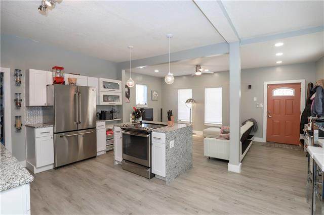 3304 Tracy Avenue - Photo 1