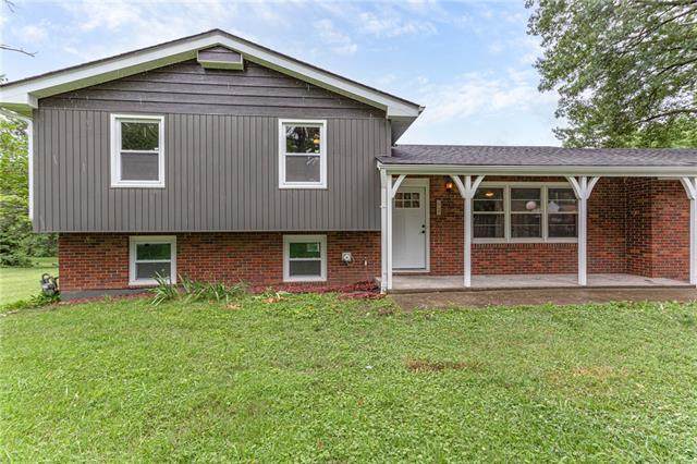 1737 Berry Road - Photo 1