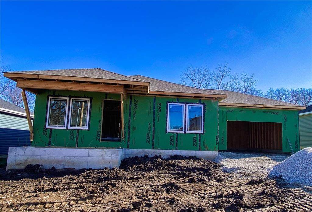 307 Lexington Street - Photo 1